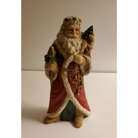 Hand Painted Santa figurine circa 1990 7" tall - Picture 1 of 4